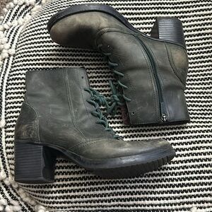 Dansko Forest Green Heeled Boots - Size 38 (U.S. Women’s 7.5)